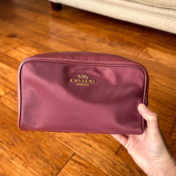 Coach Ellis Cosmetic Case Leather/Nylon Twill In Wine/Gold Color - Picture 3 of 9